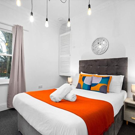 Luxury Apartment - Wolverhampton - Netflix - Smart Tv - Fast Wifi - 7Apc Extérieur photo
