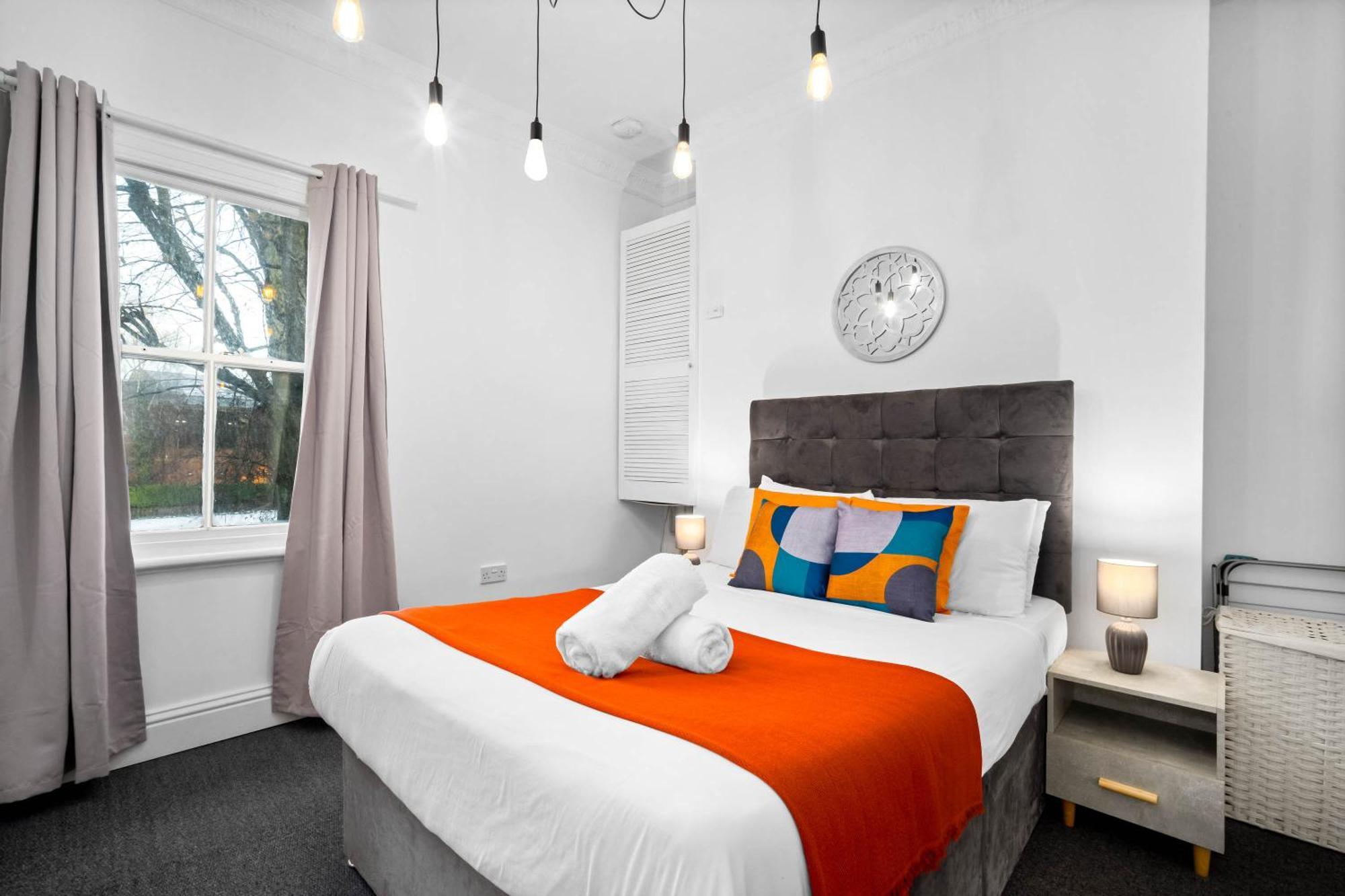 Luxury Apartment - Wolverhampton - Netflix - Smart Tv - Fast Wifi - 7Apc Extérieur photo