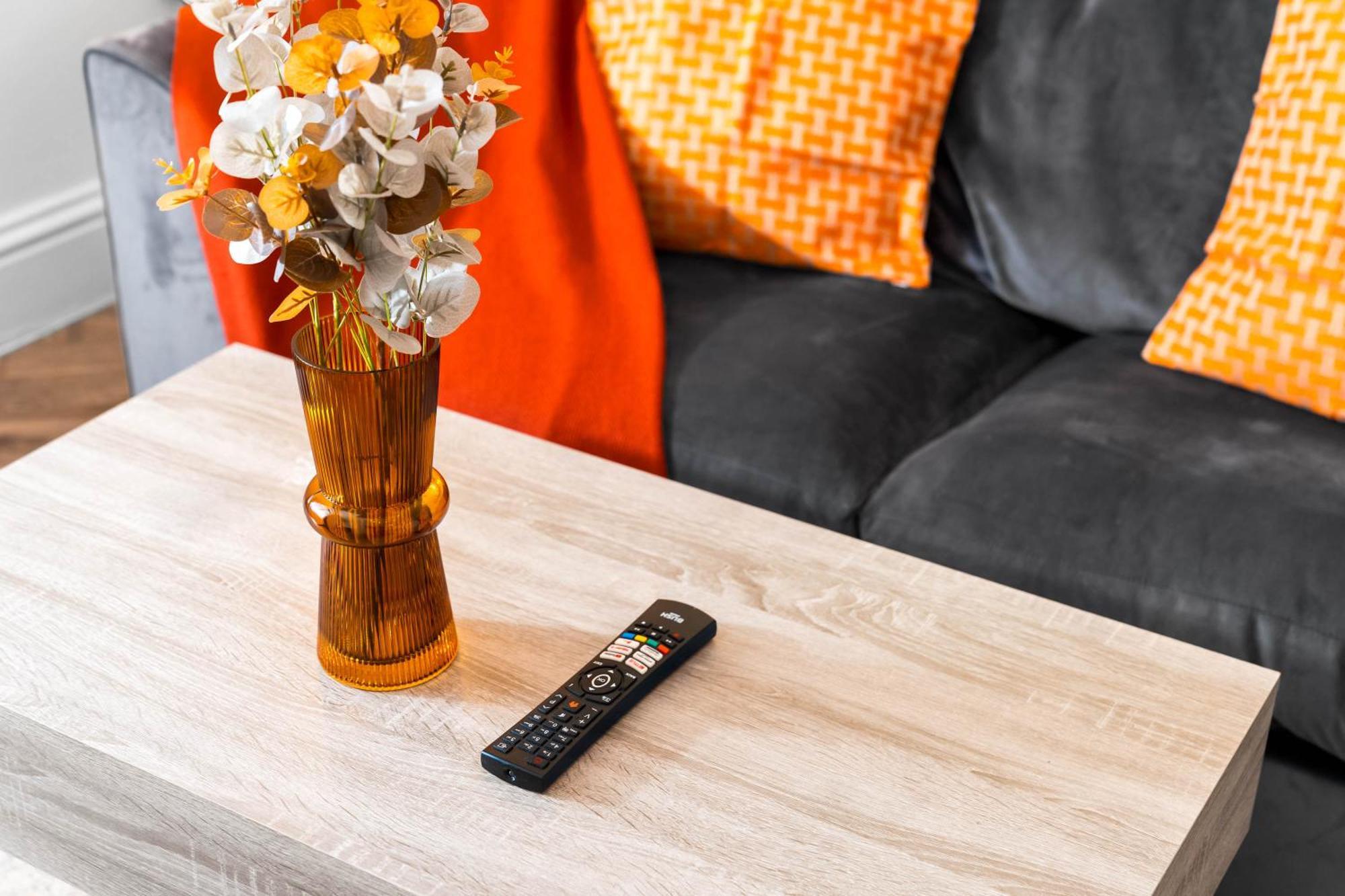Luxury Apartment - Wolverhampton - Netflix - Smart Tv - Fast Wifi - 7Apc Extérieur photo